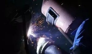 厚板与钢构焊接过程中为什么要氩弧焊打底呢？